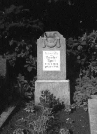 Das Grab von Theodor Smit auf dem Oldersumer Friedhof (nicht mehr vorhanden)