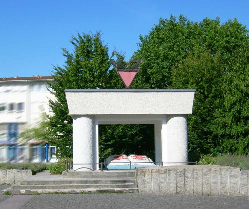 KZ-Denkmal. Foto: Klaus Euhausen. Hennigsdorf. 2011.