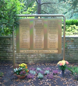 Gedenktafel 1939-45, Kremmen, Foto: Klaus Euhausen, Hennigsdorf