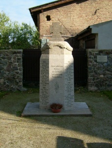 Kriegerdenkmal (1. Weltkrieg) in Mildenberg, Foto: Klaus Euhausen, Hennigsdorf