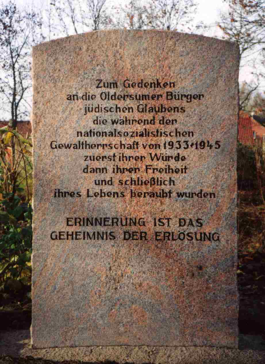 Gedenkstein in Oldersum - memorial in Oldersum - aufgestellt am 22.11.1995