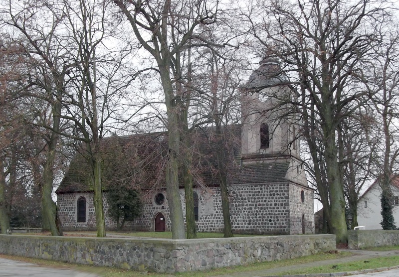 Die Kirche zu Mildenberg. Foto: Klaus Euhausen, Hennigsdorf, 2012.